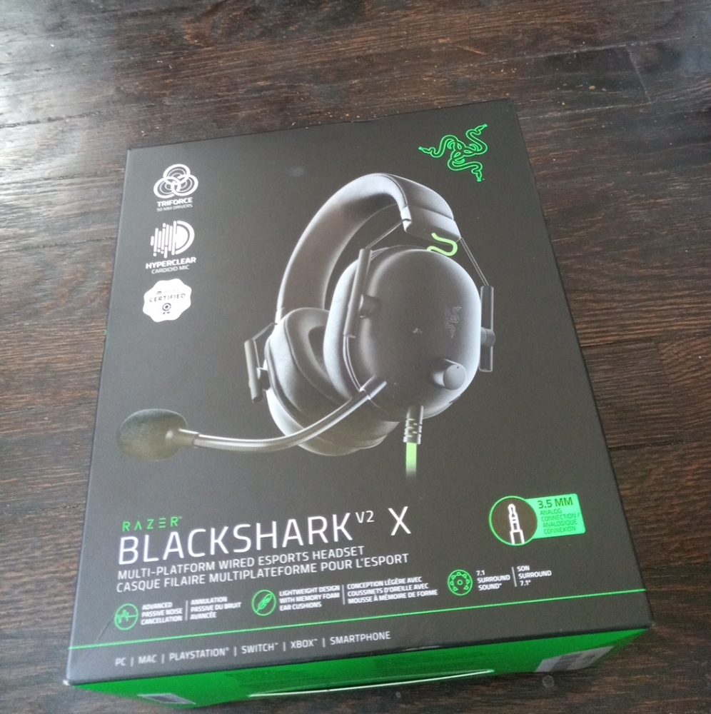 Razer Blackshark V2 X Black Over the Ear Gaming Headset Open Box...